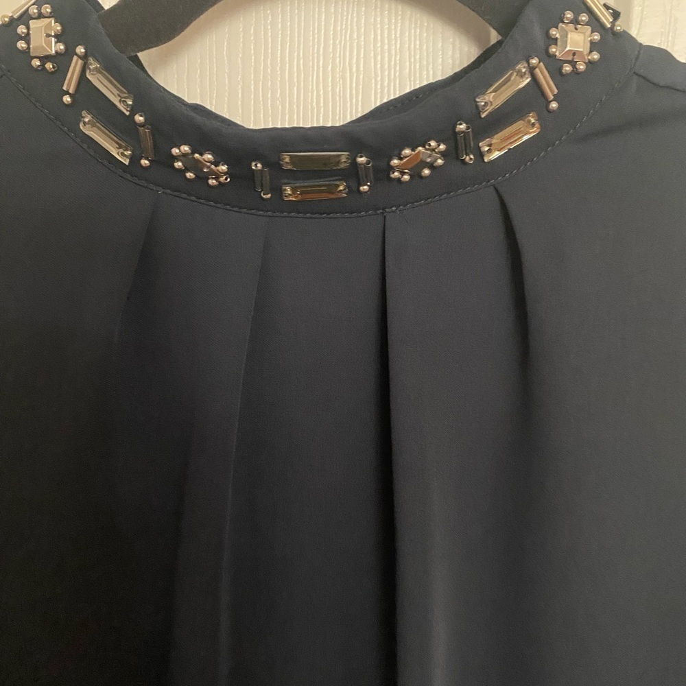 Jewel Neck Navy Sleeveless Tunic - Picture 2 of 3
